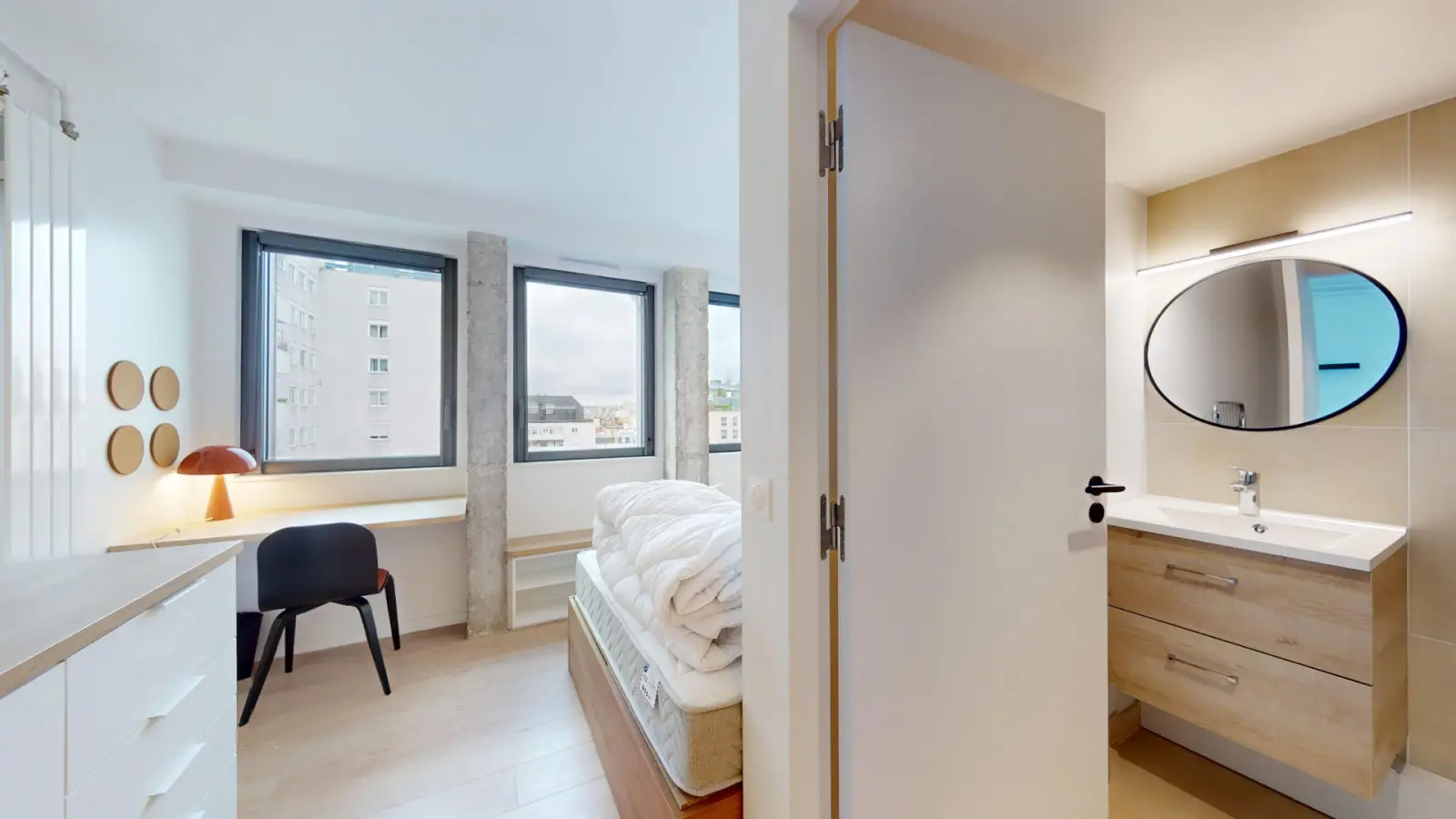 Room Villa Croix Nivert in Paris
