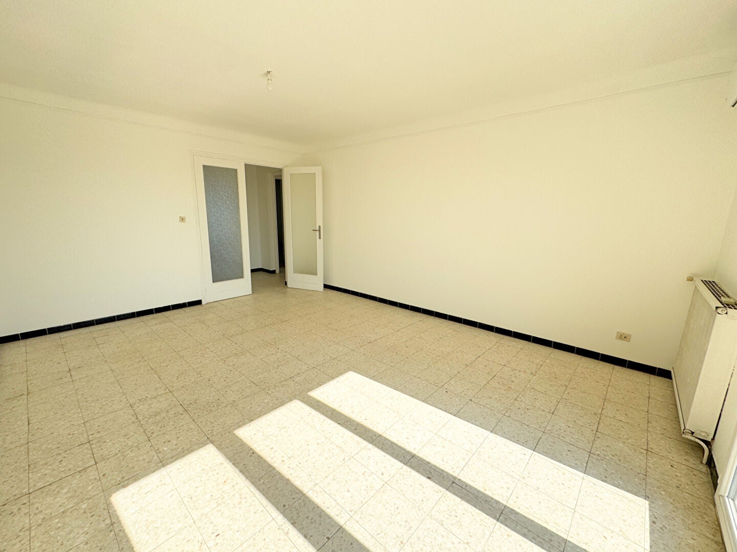 Flat Rue Hyacinthe Rigaud in Perpignan