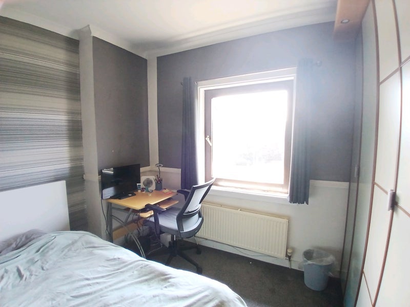 Room Craigmillar Castle Avenue in City of Edinburgh