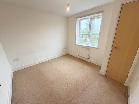 Flat Lion Court in Northampton