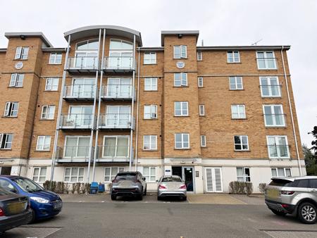 Flat Lion Court in Northampton