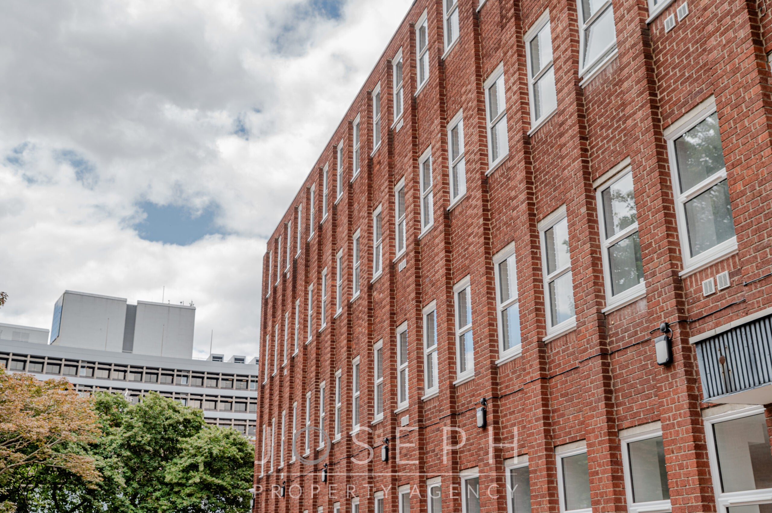 Flat Elm Street in Ipswich