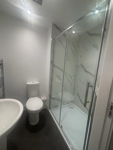 Flat Newgate Lane in Mansfield Woodhouse