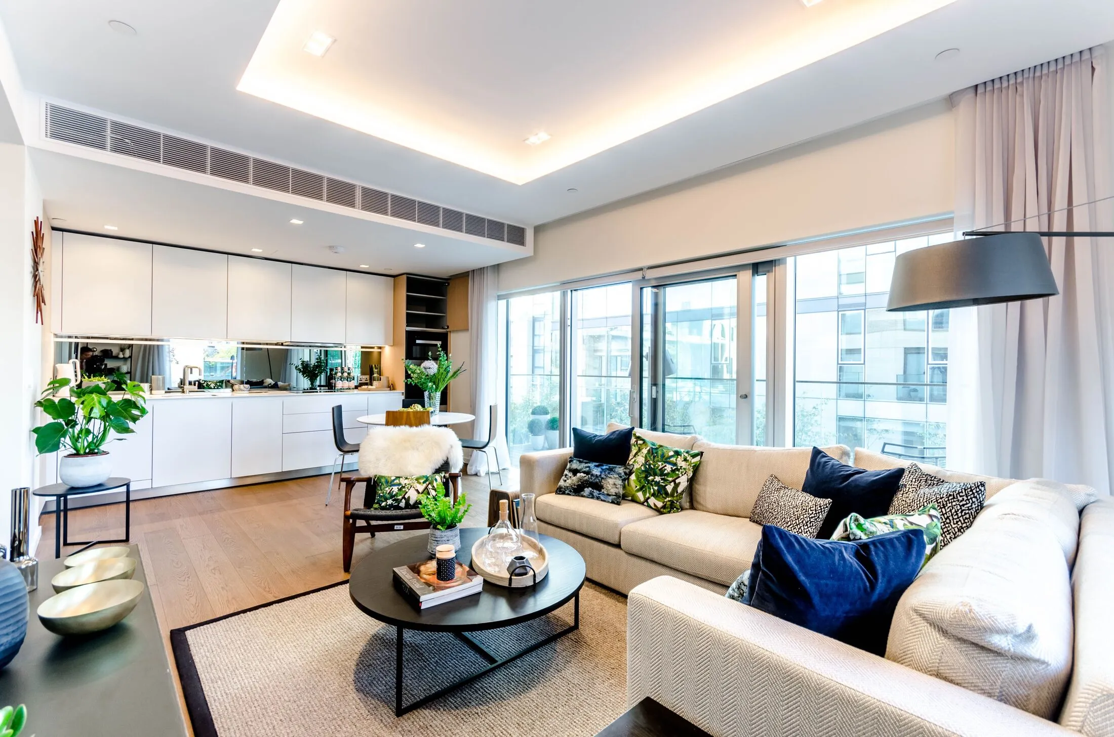 Flat Seagrave Road in Greater London