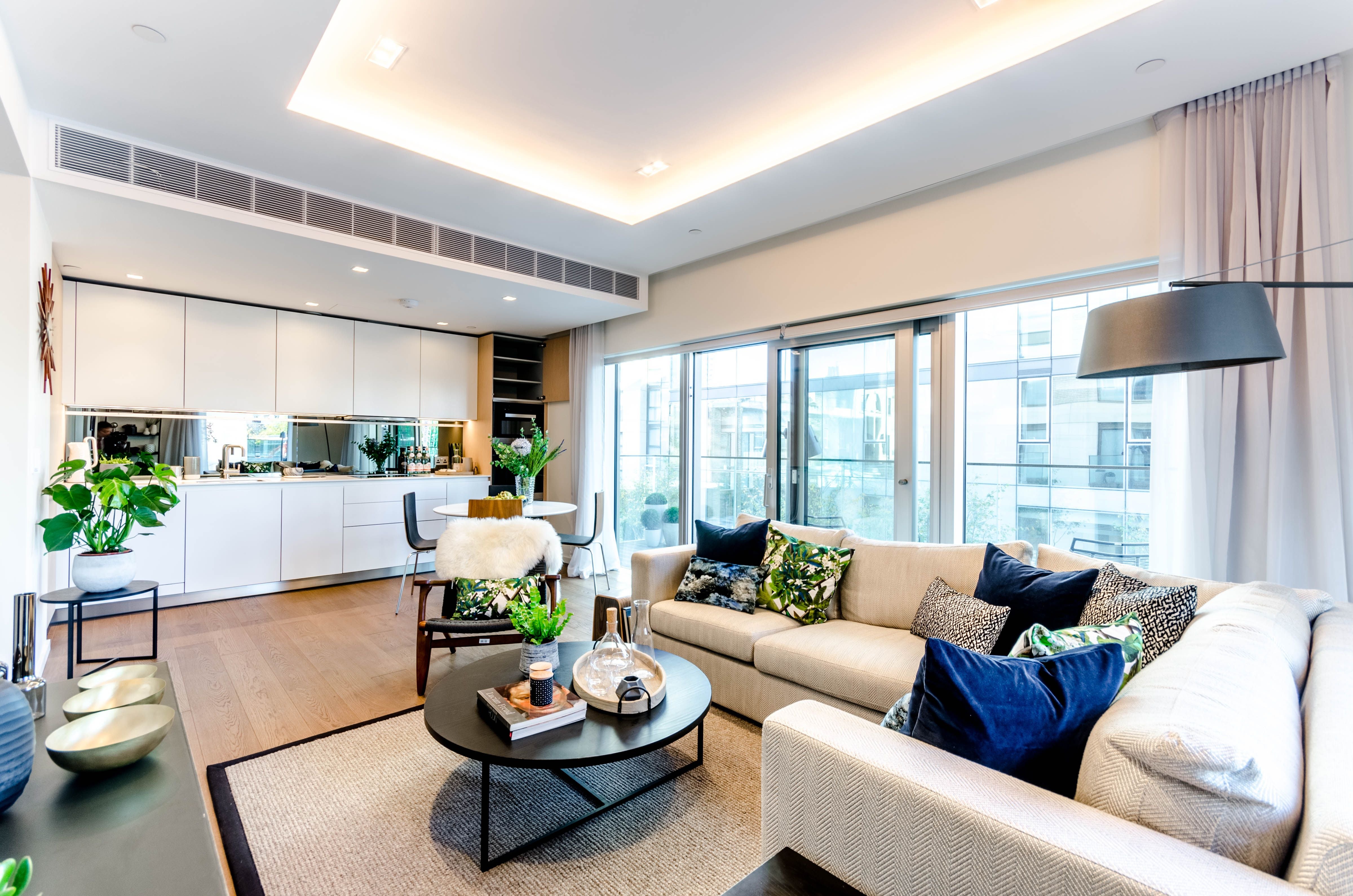 Flat Seagrave Road in Greater London