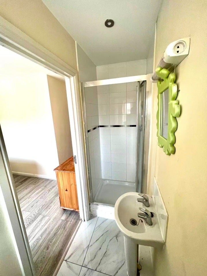 Room Devonshire Street South in Manchester