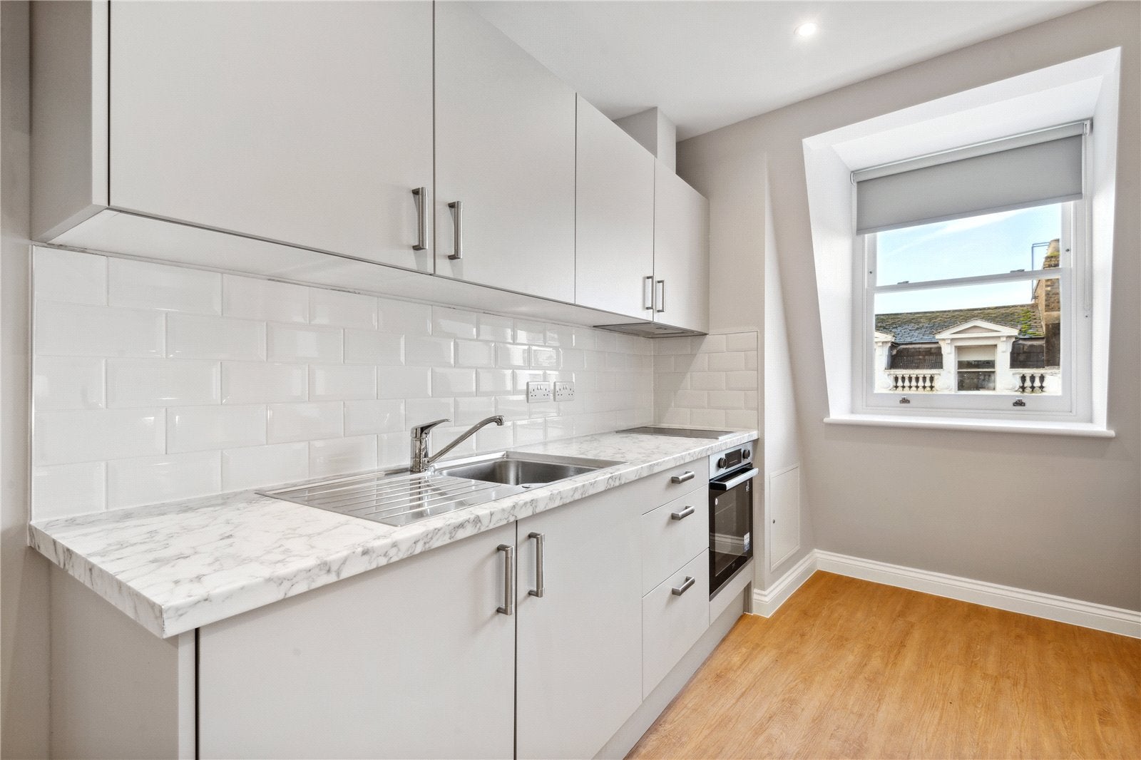 Flat Glendower Place in Greater London