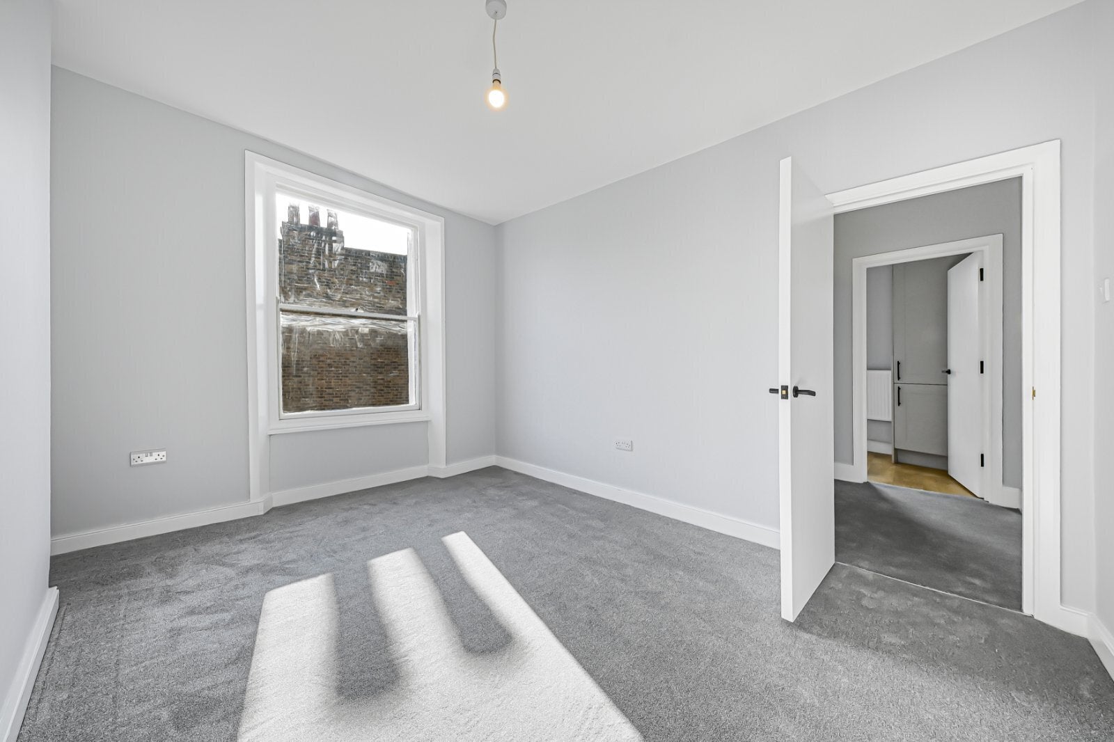 Flat Malden Road in Greater London