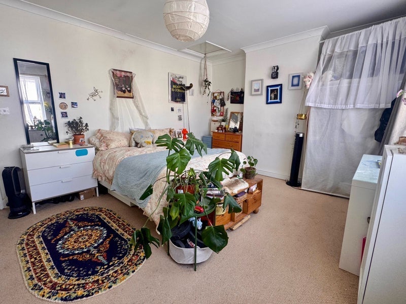 Room Oxford Street in Bristol