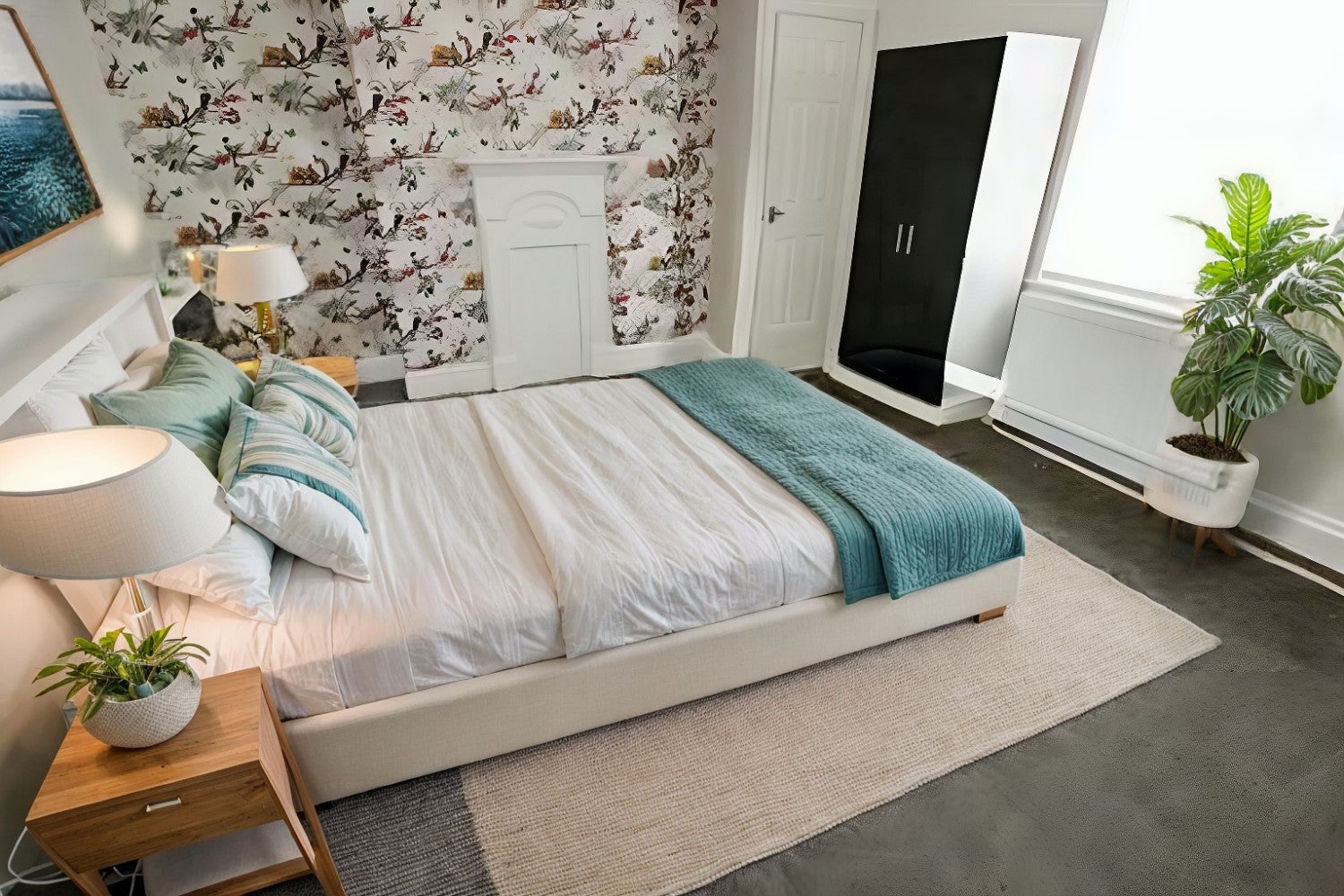 Room Birchfield Road in Liverpool