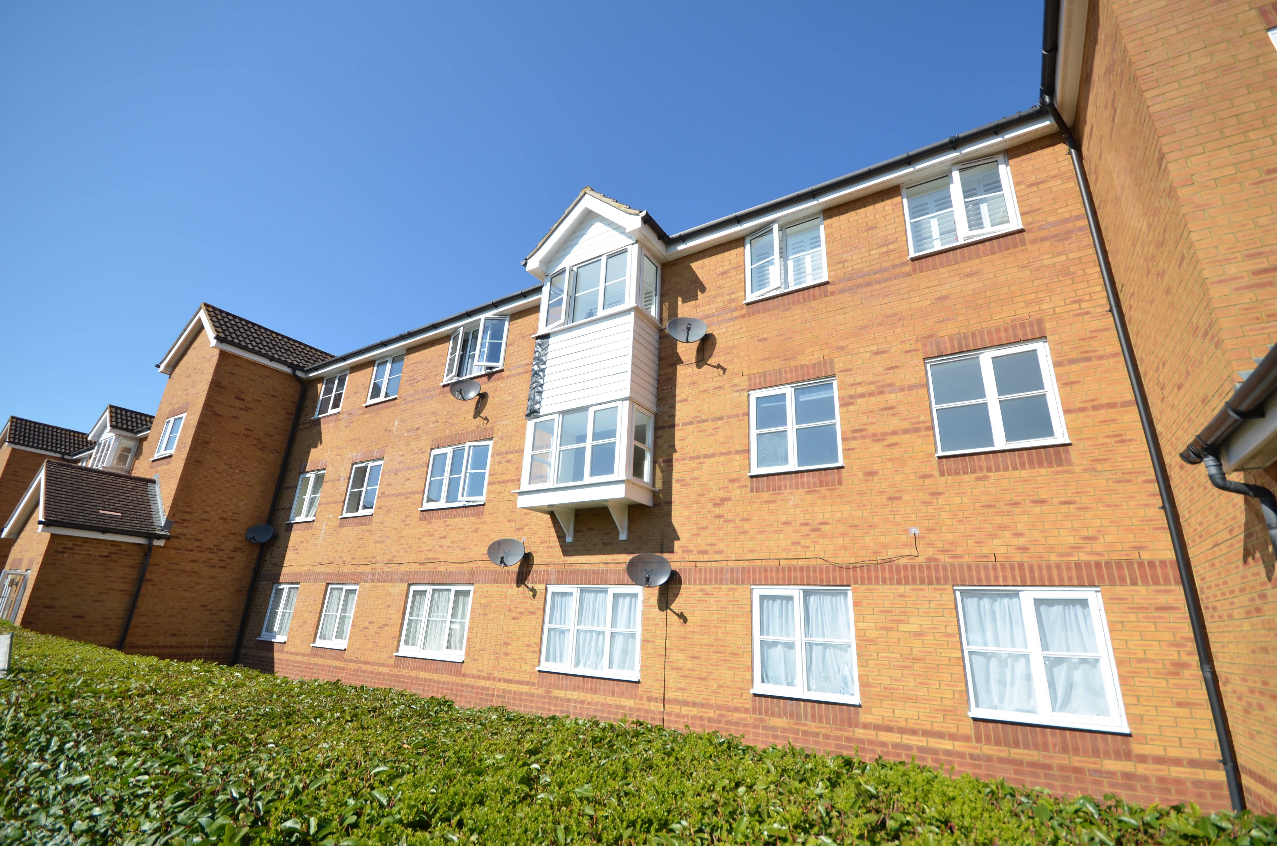 Flat Blackwater Way in Rushmoor