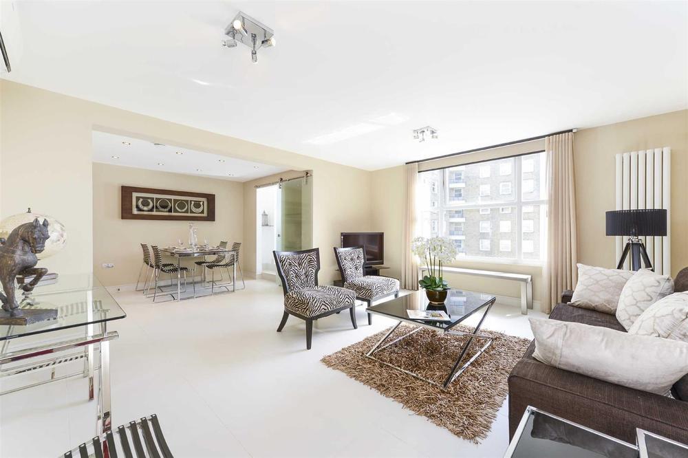 Flat Southwick Street in City of Westminster