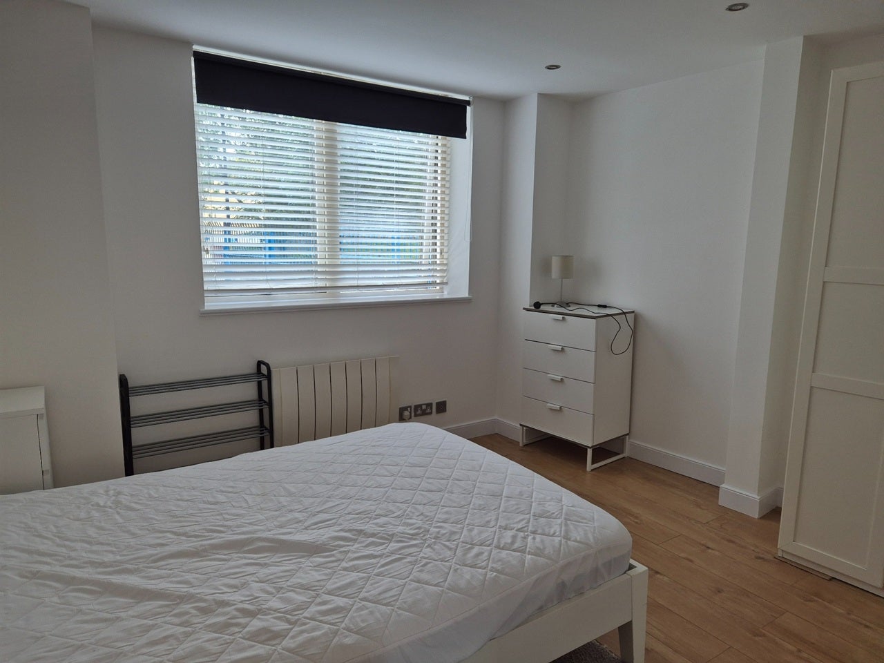Room Borough High Street in Greater London