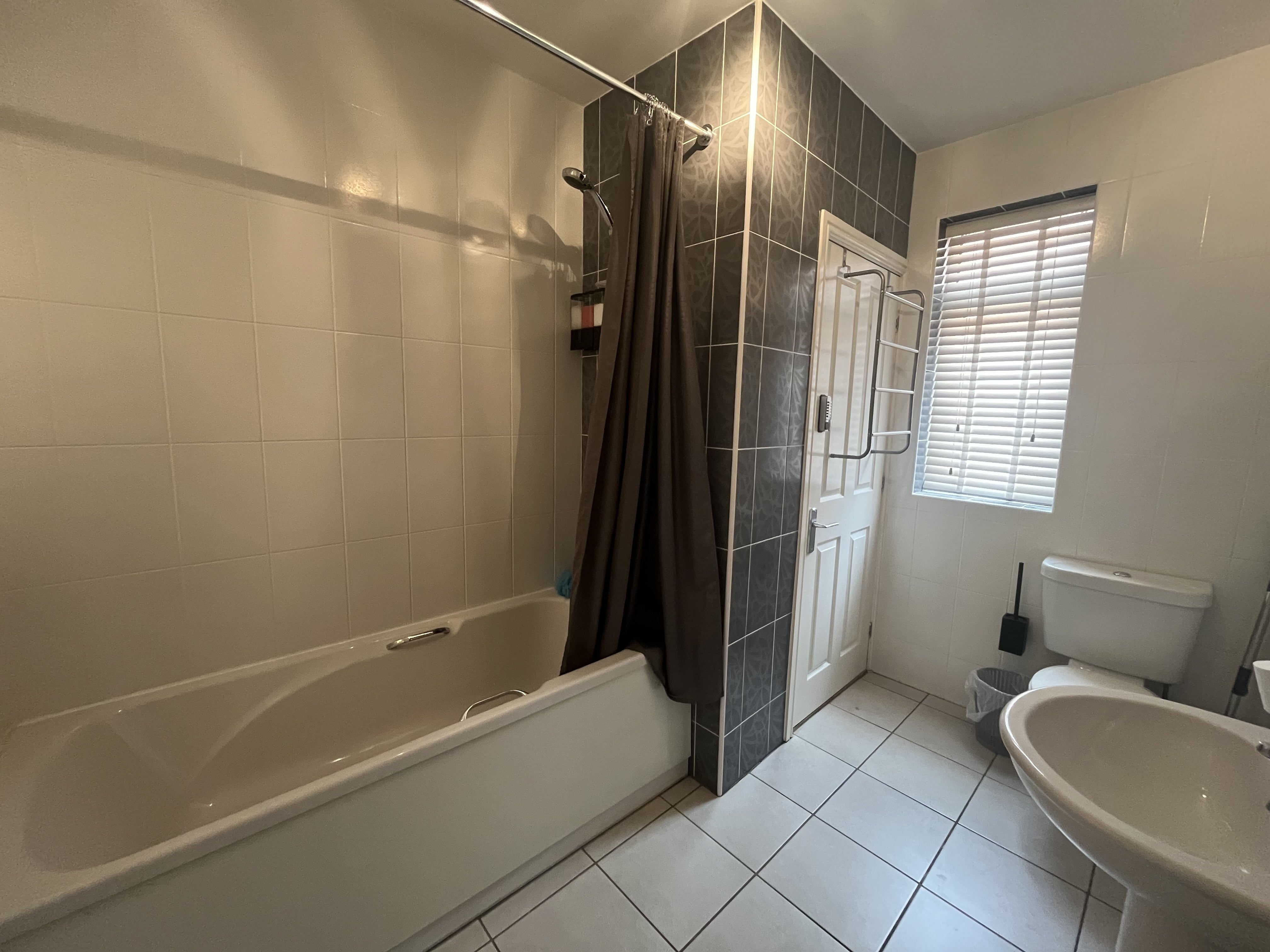 Room Sandford Road in Greater London