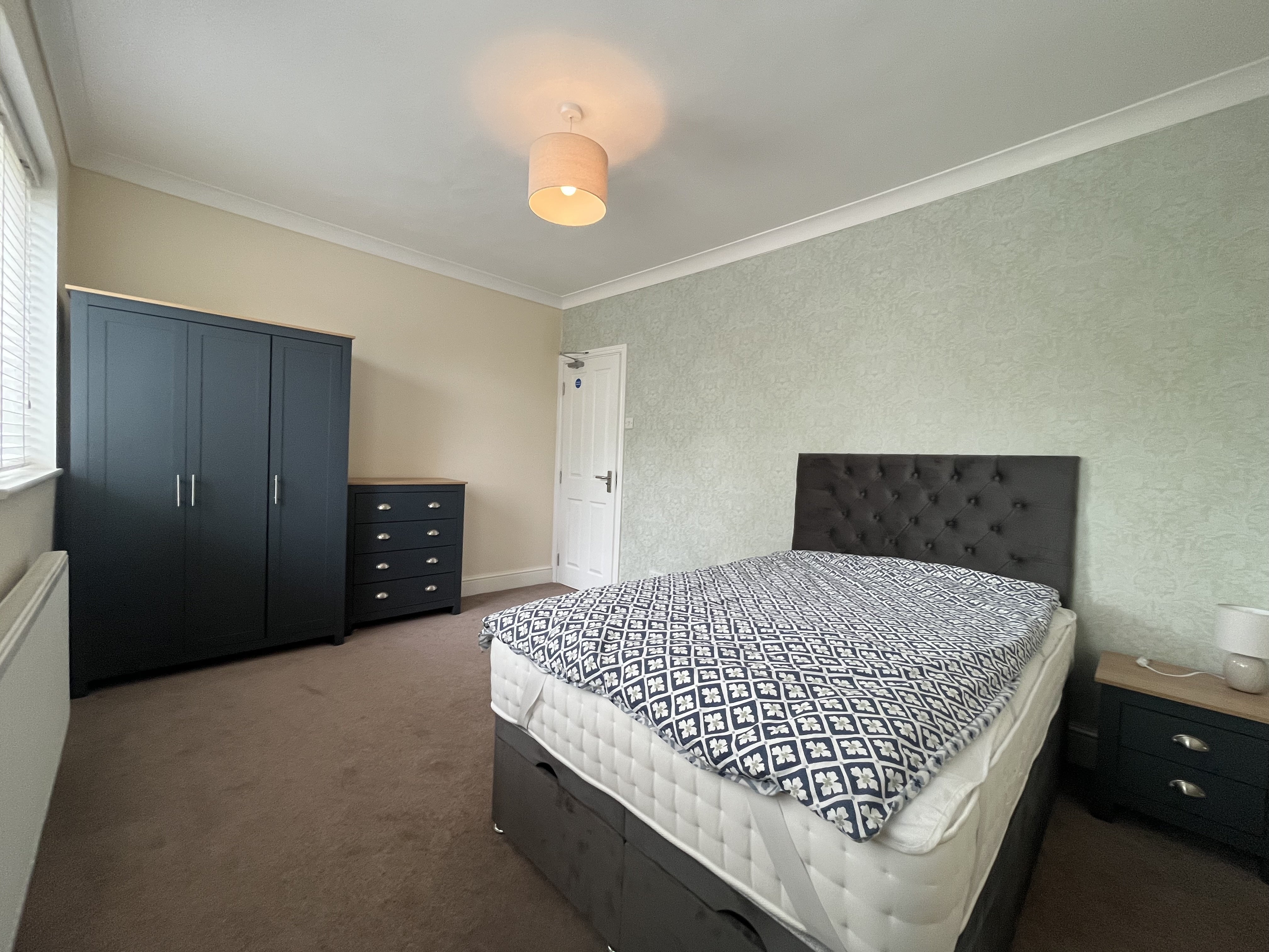 Room Sandford Road in Greater London