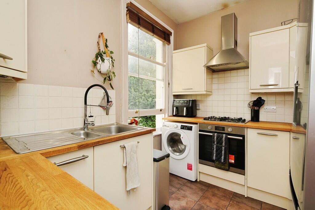 Flat Clarendon Villas in Portslade by Sea
