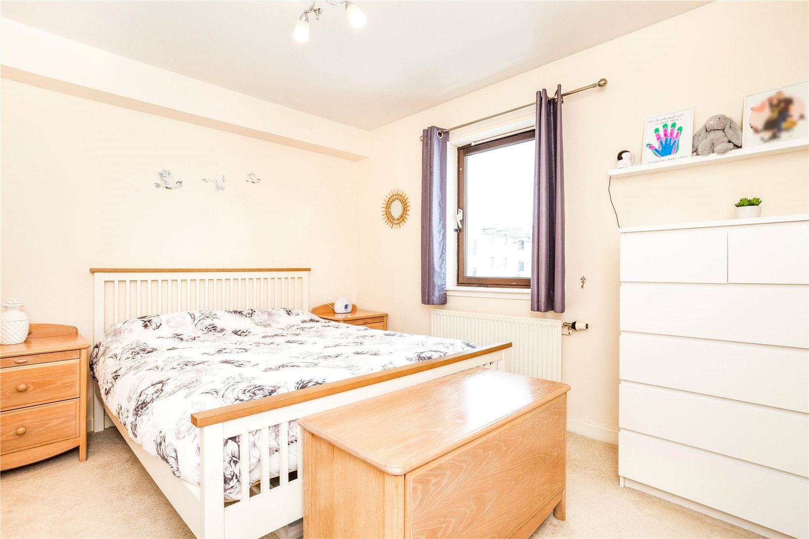 Flat Ardarroch Close in Aberdeen City