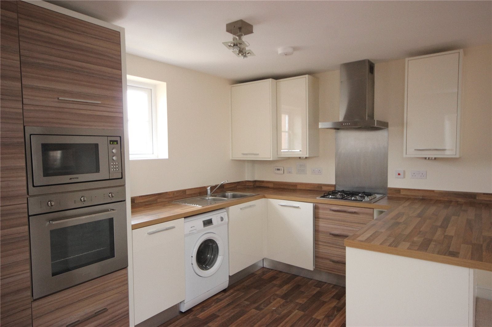 Flat Hatton Road in Bristol