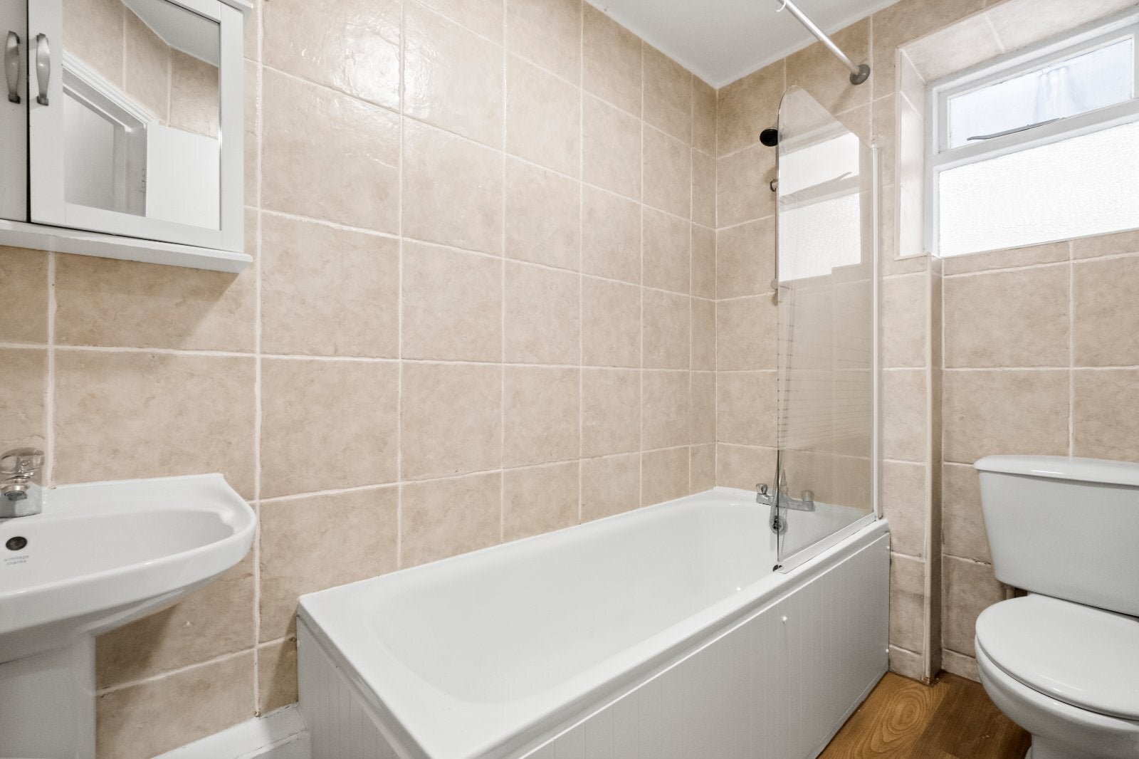 Flat Fernhead Road in City of Westminster