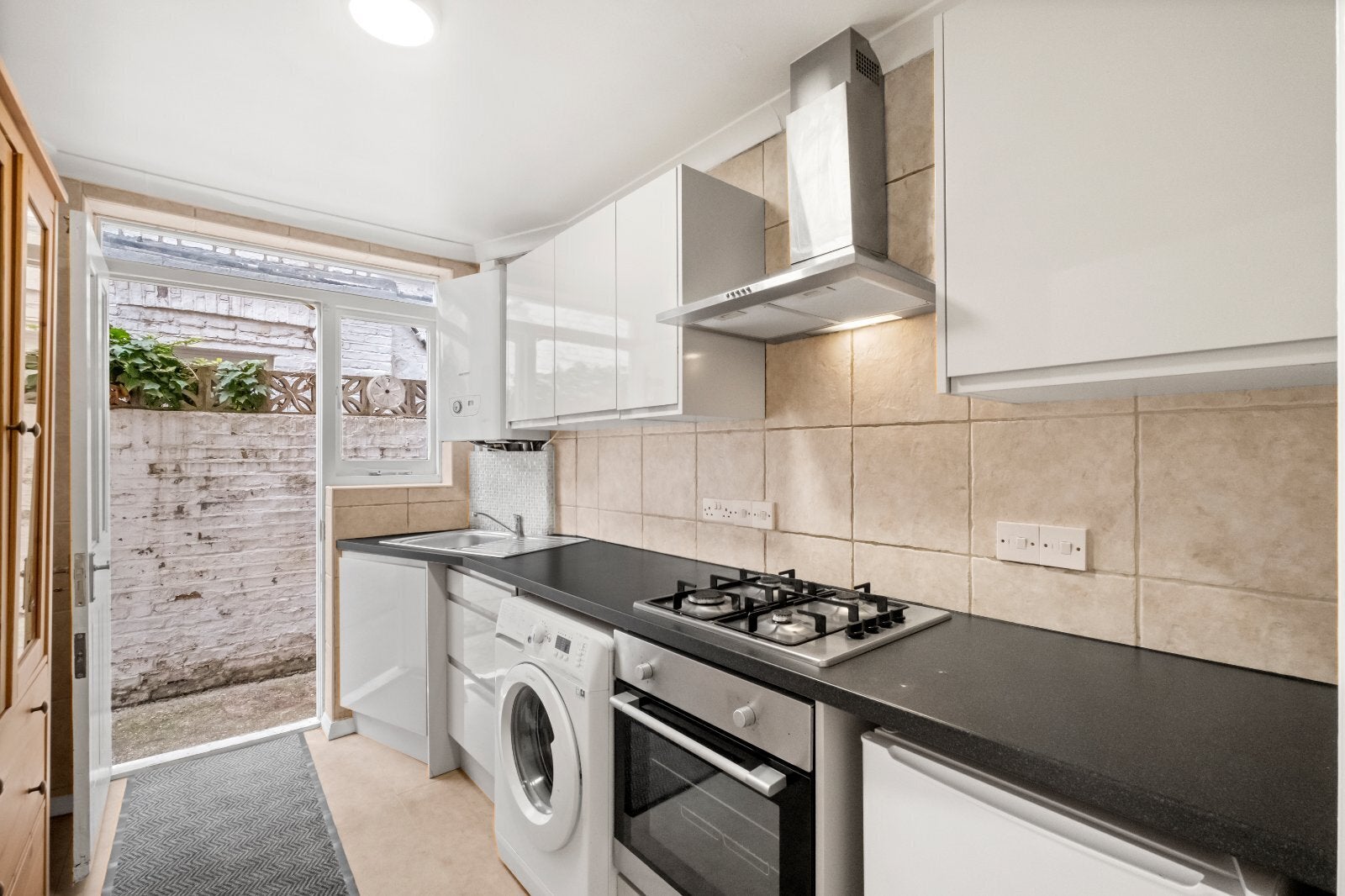 Flat Fernhead Road in City of Westminster