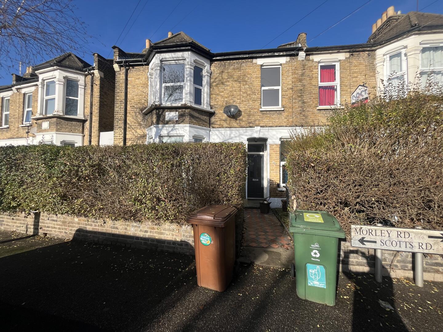 House Morley Road in Greater London
