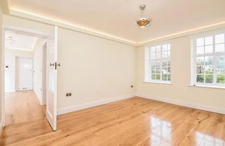 Flat Richmond Hill Court in Greater London