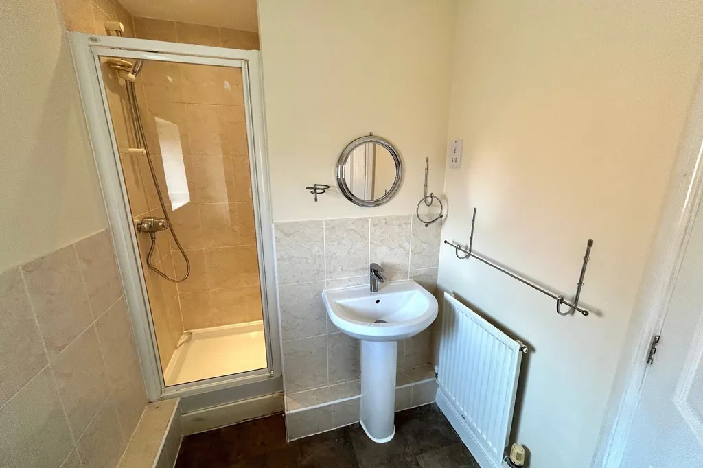 Room Langport Crescent in Milton Keynes