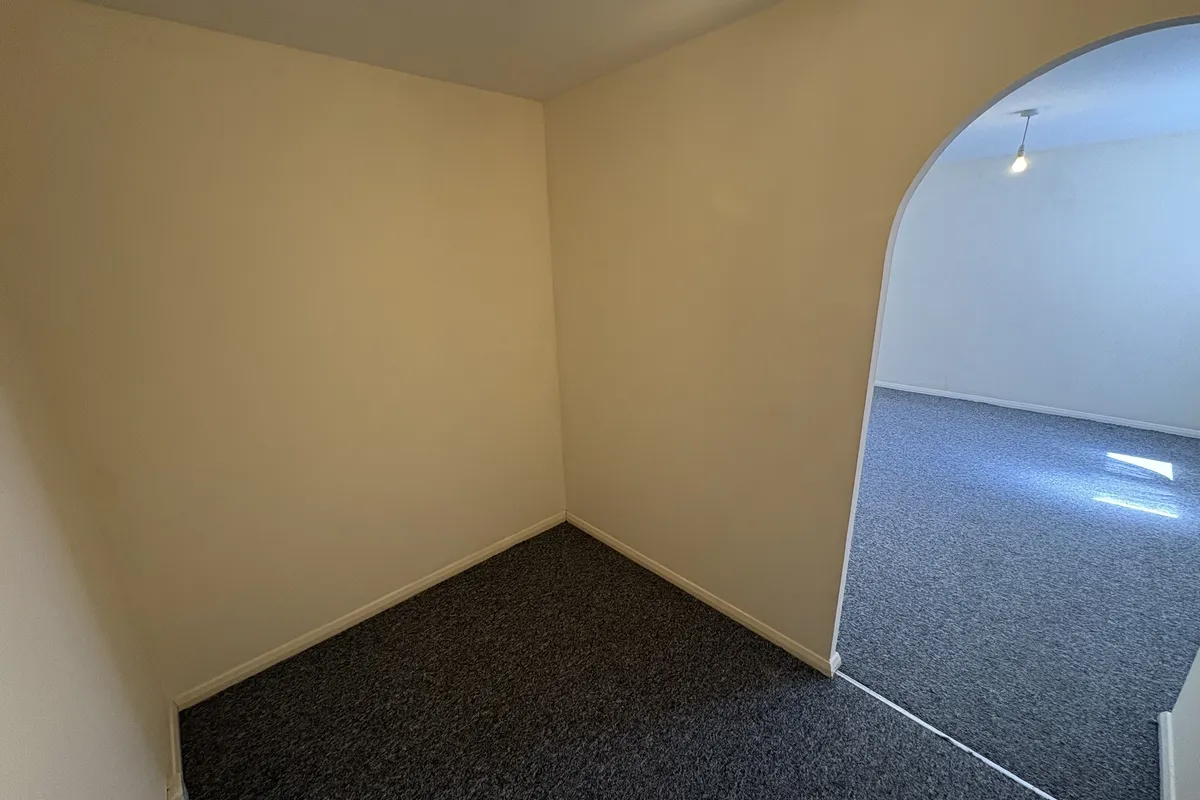 Flat Dads Wood in Harlow