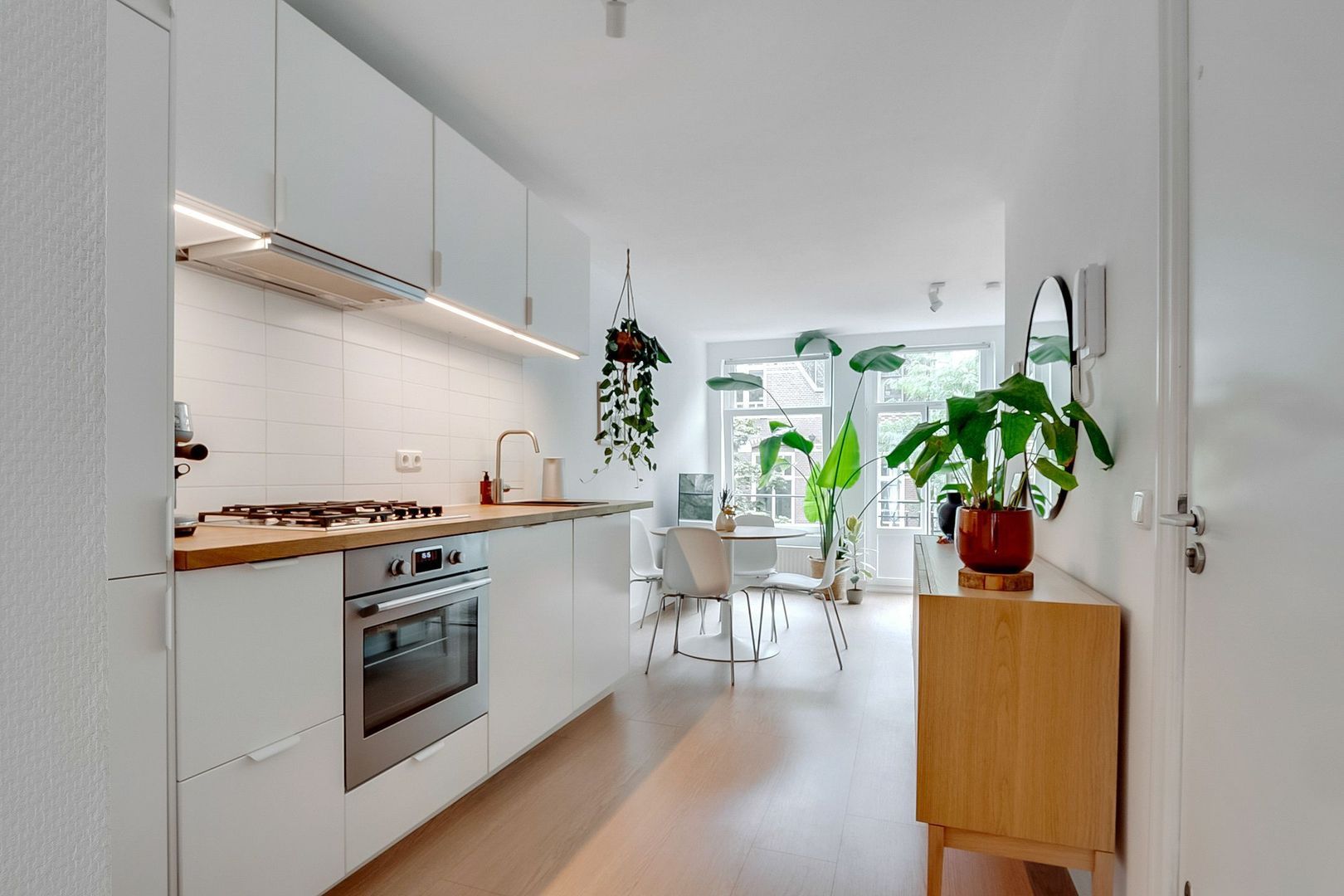 Studio te koop: Van Ostadestraat 110C, Amsterdam