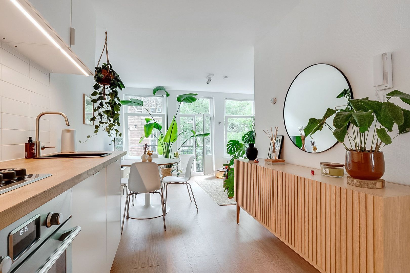 Studio te koop: Van Ostadestraat 110C, Amsterdam