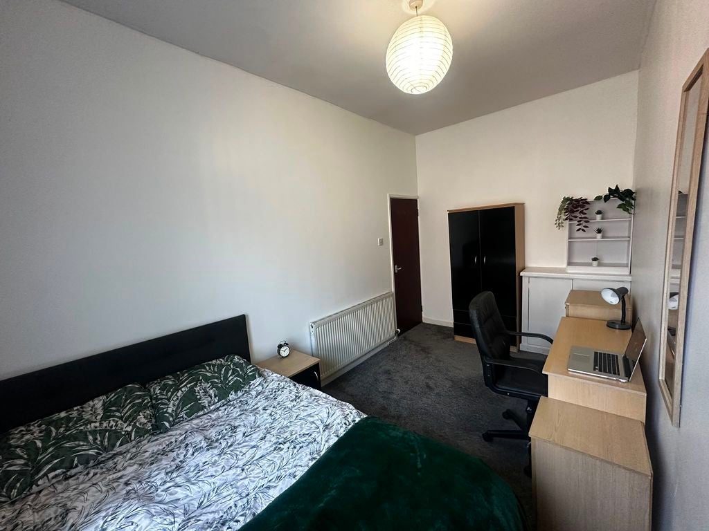 Flat Smithdown Road in Liverpool