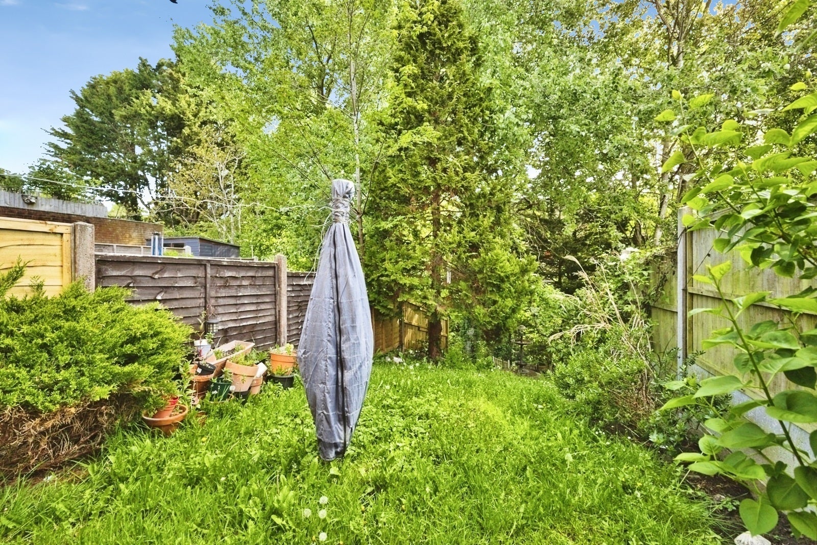 Flat Summerhouse View in Yeovil