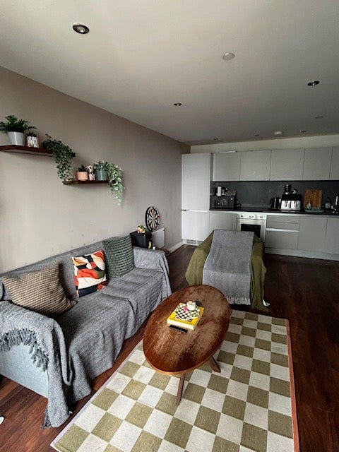 Room Regent Road in Manchester