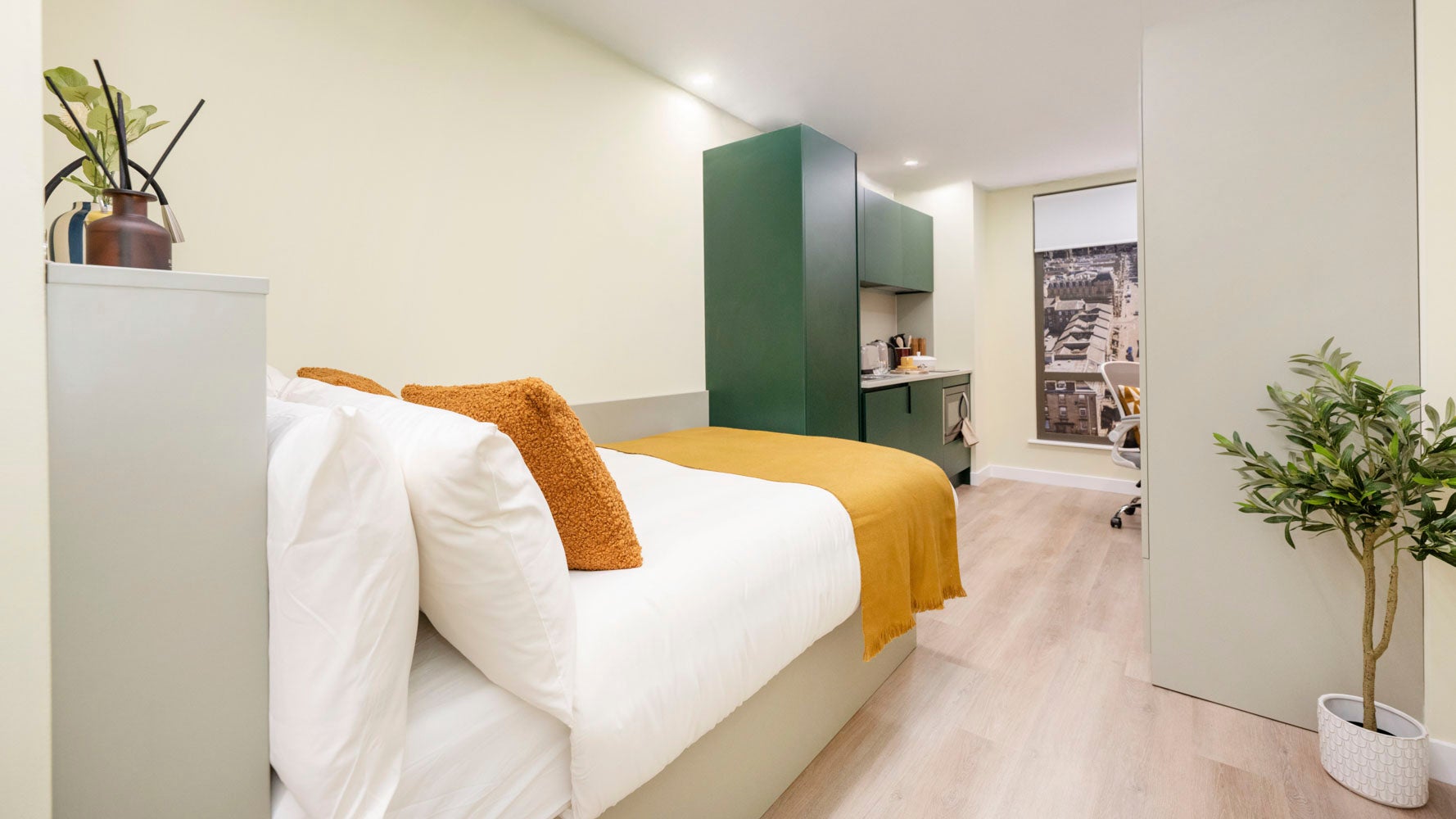 Flat St Vincent Street in Glasgow