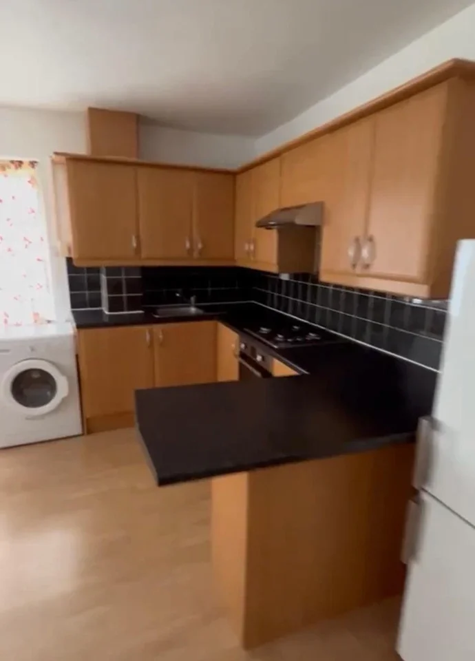 Room High Street in Greater London