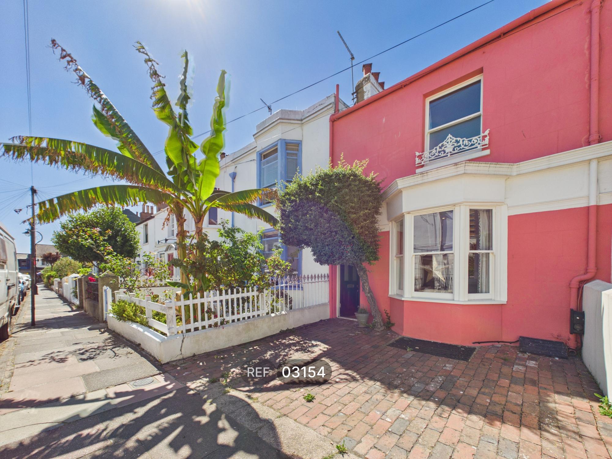 House Trafalgar Lane in Brighton