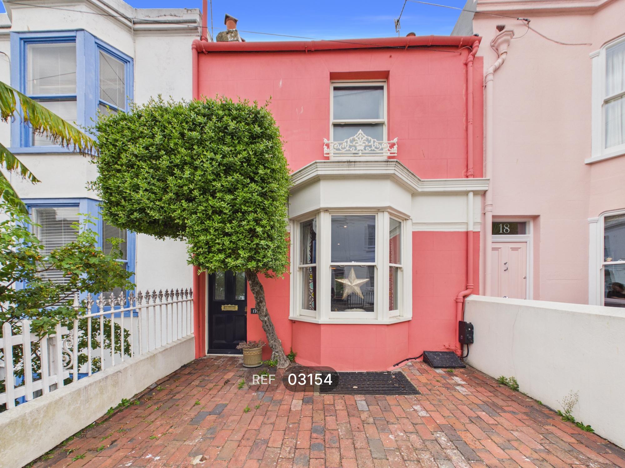 House Trafalgar Lane in Brighton