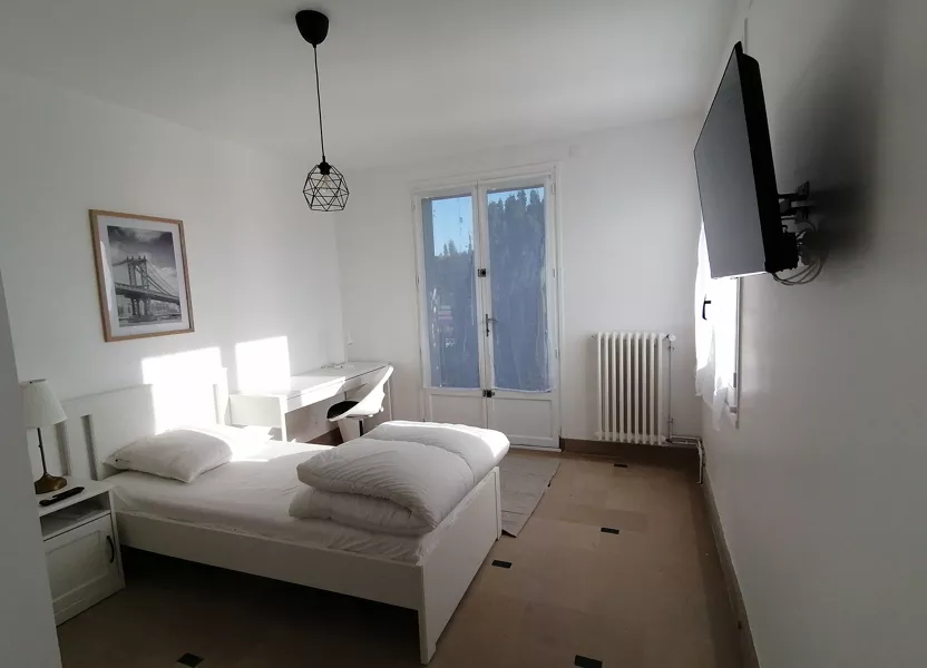 Chambre Rue Joachim du Bellay à Poitiers
