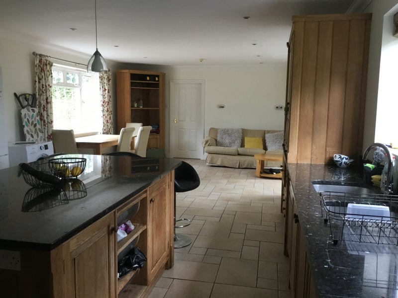 Room Bonnetts Lane in Horsham