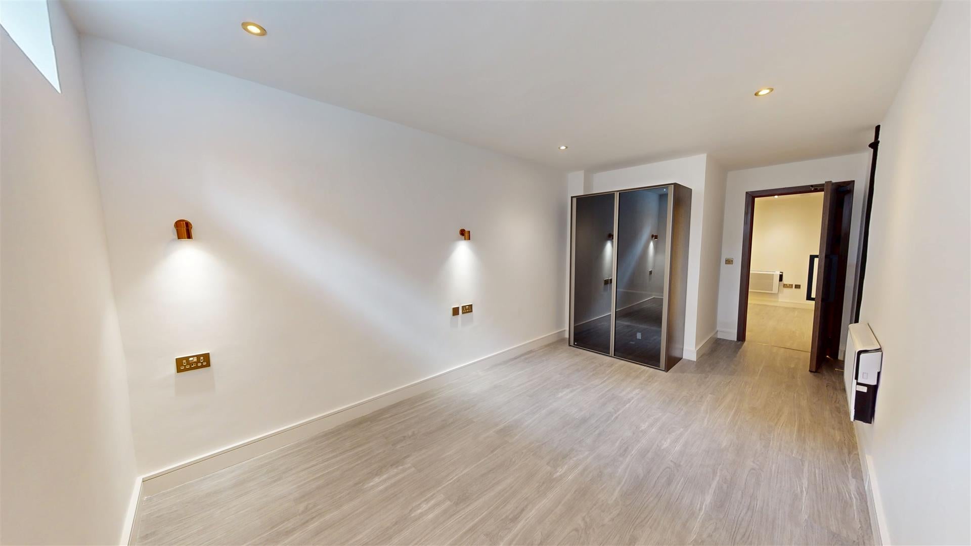 Flat Burrell Street in Wakefield