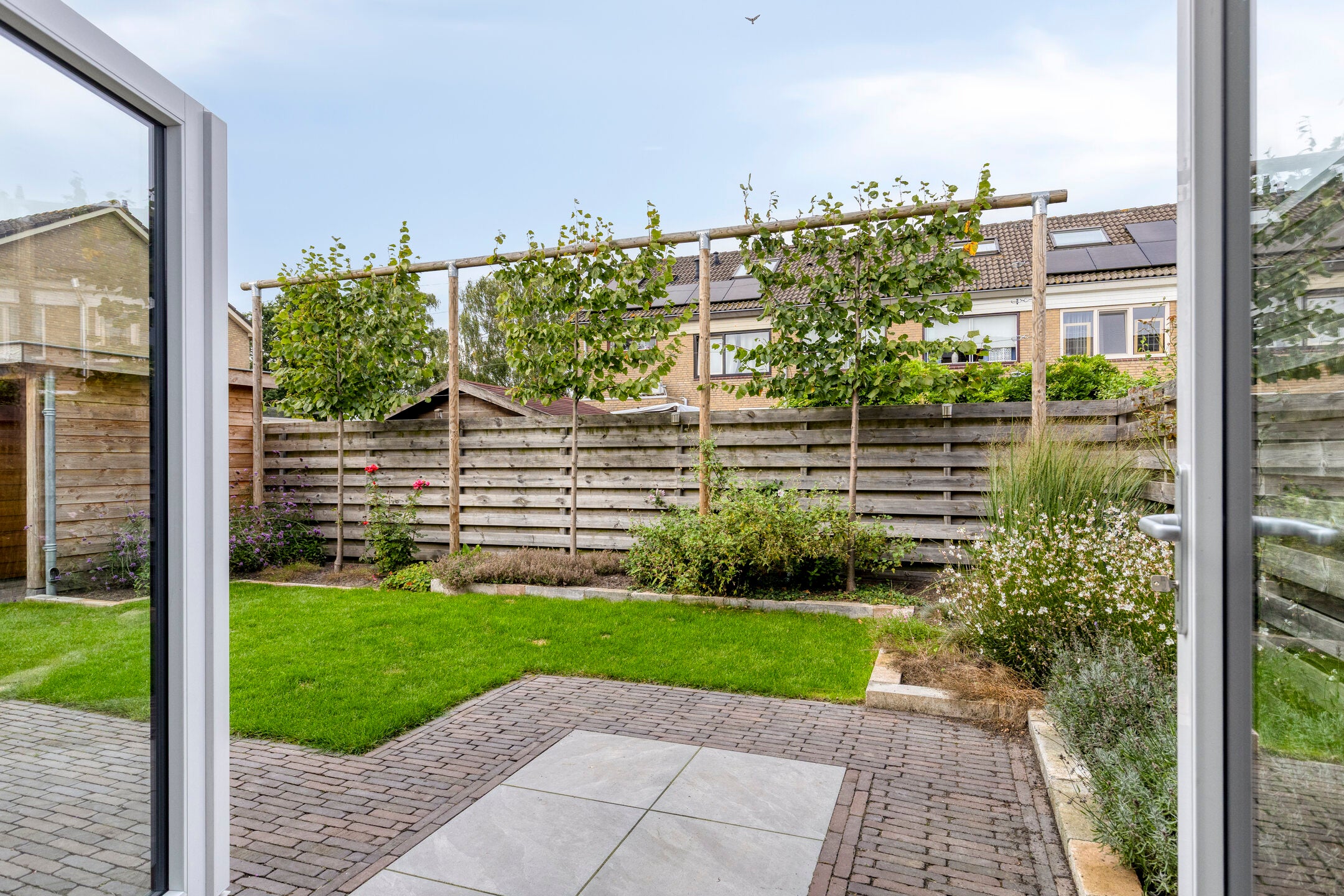 Hoekwoning te koop: de Grouw 67, Leek