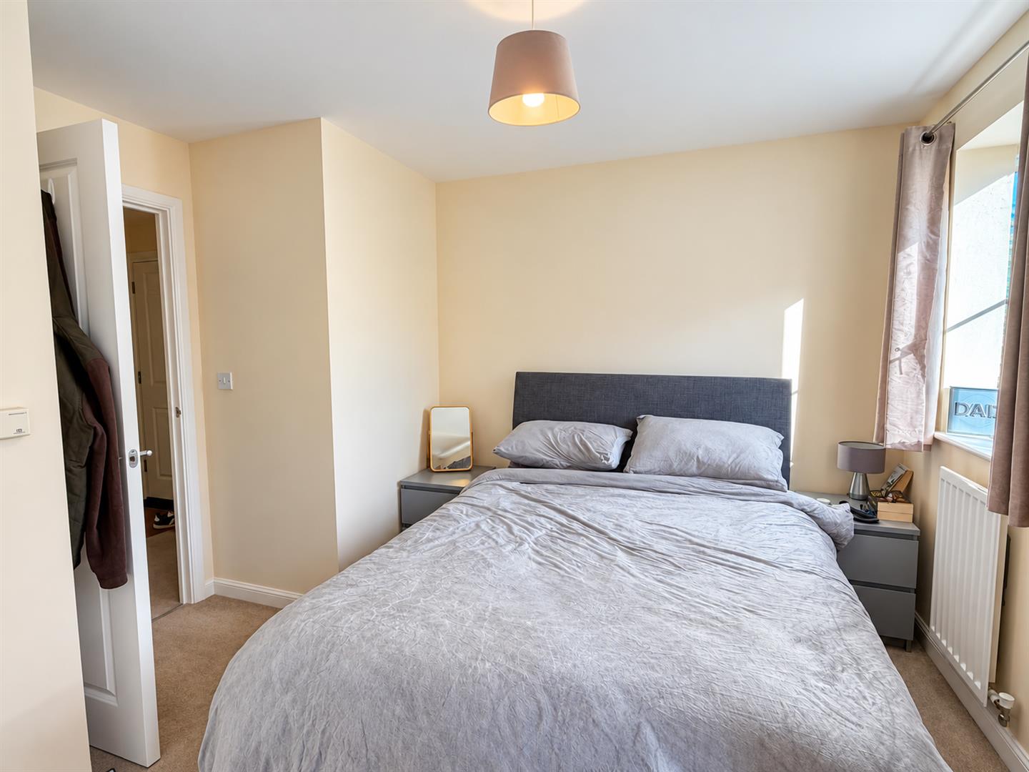 Flat St Lucia Crescent in Bristol