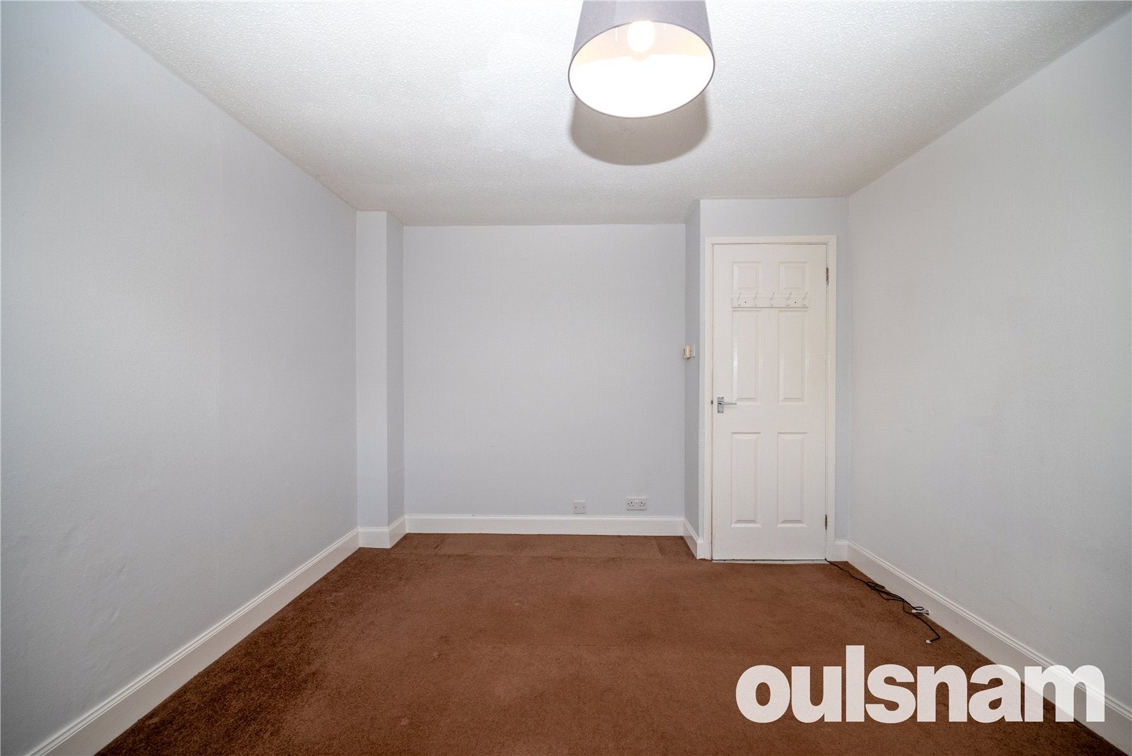 Flat Donnington Close in Redditch