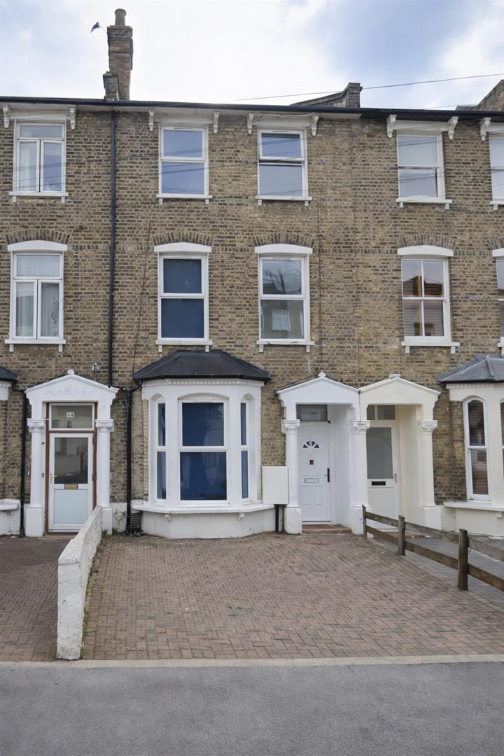 Flat Rock Street in Greater London
