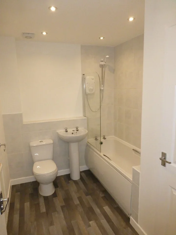 Flat Woodstock Court in Nottingham
