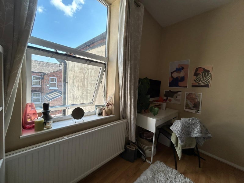 Room White Street in Warrington