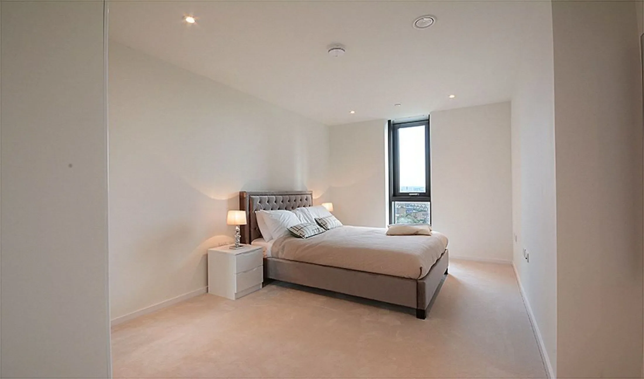 Flat St. Gabriel Walk in Greater London