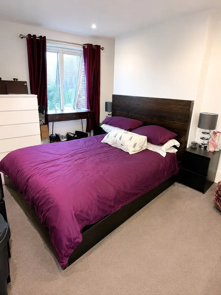 Flat Arthur Road in Greater London
