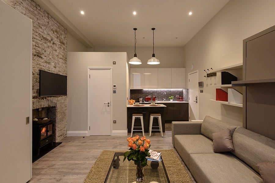 Flat West End Lane in Greater London