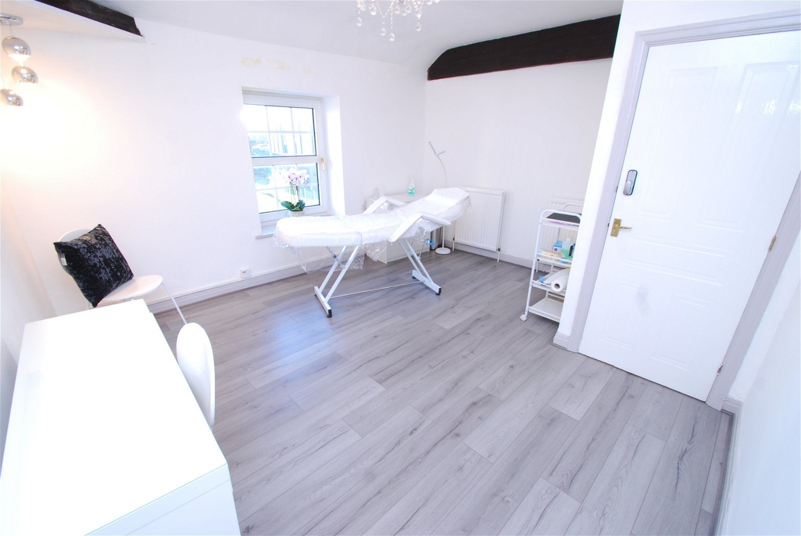 Room Shambles Street in Barnsley